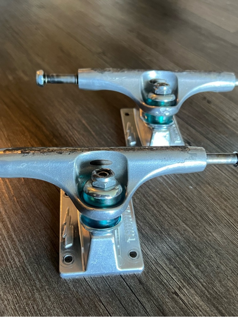 Thunder Trucks 147 Titanium Lights III Skateboard Trucks 8.0" Axle 2-Pack